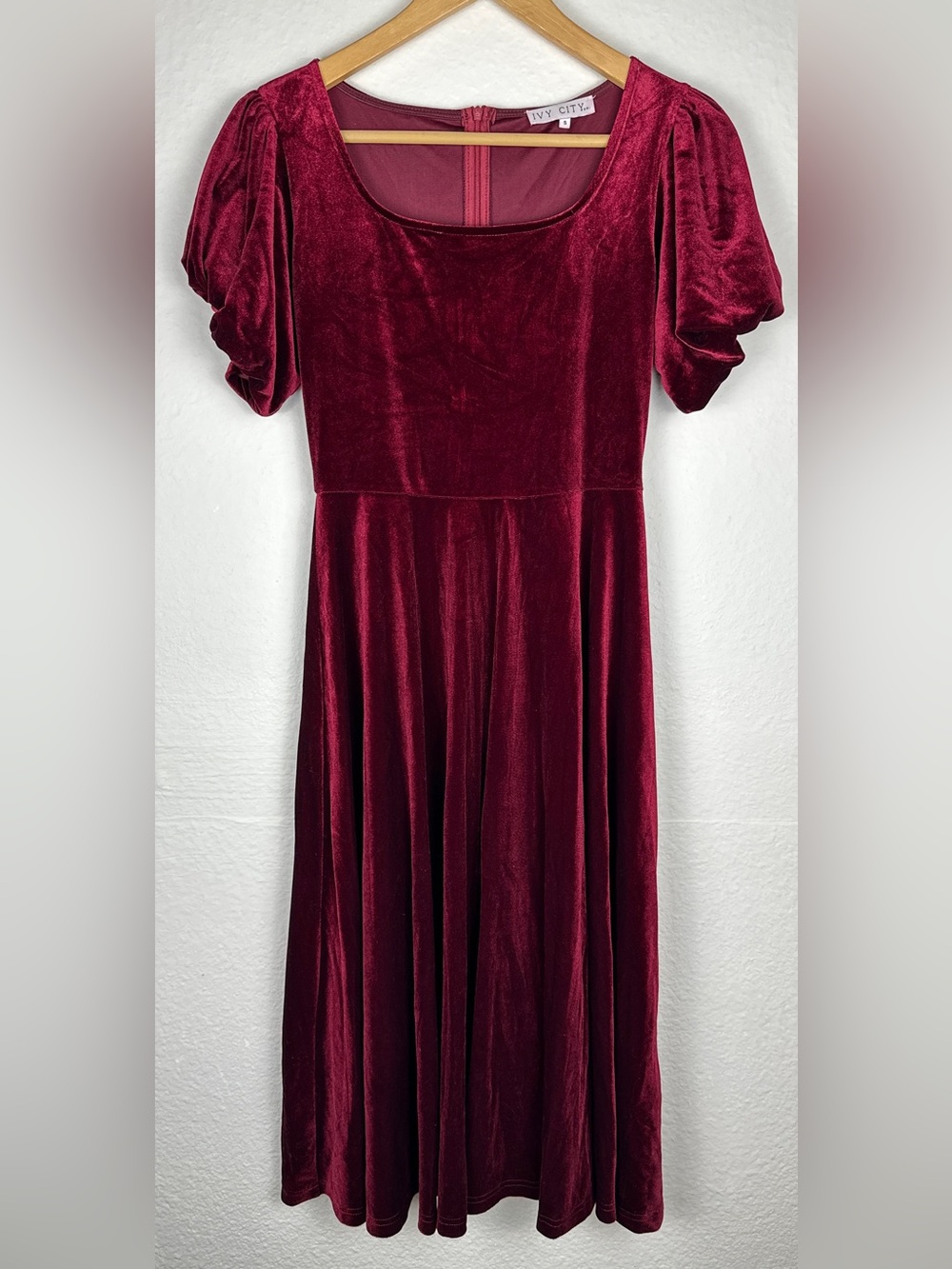 Ivy City Co Dress Womens S Burgundy Velvet Puff Sleeve Square Neck Midi